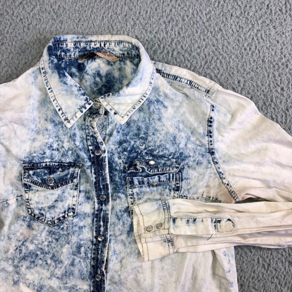 Vtg Acid Wash Denim Pearl Snap Shirt Women Small Cutout Back Western Grunge Y2K